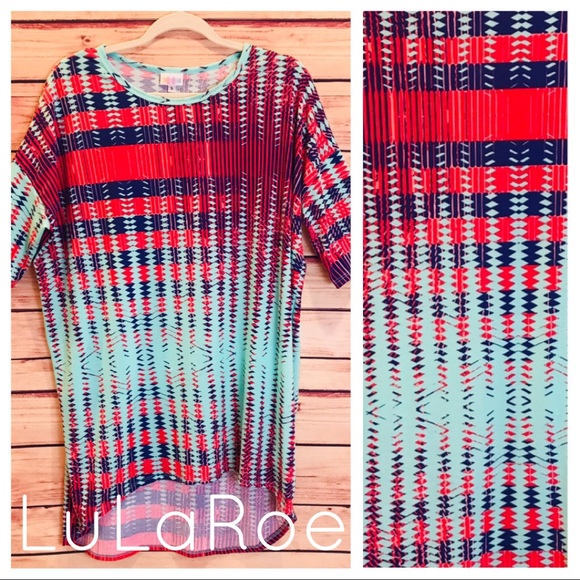 LuLaRoe Tops - Like NEW Light Green Graphic Print Irma